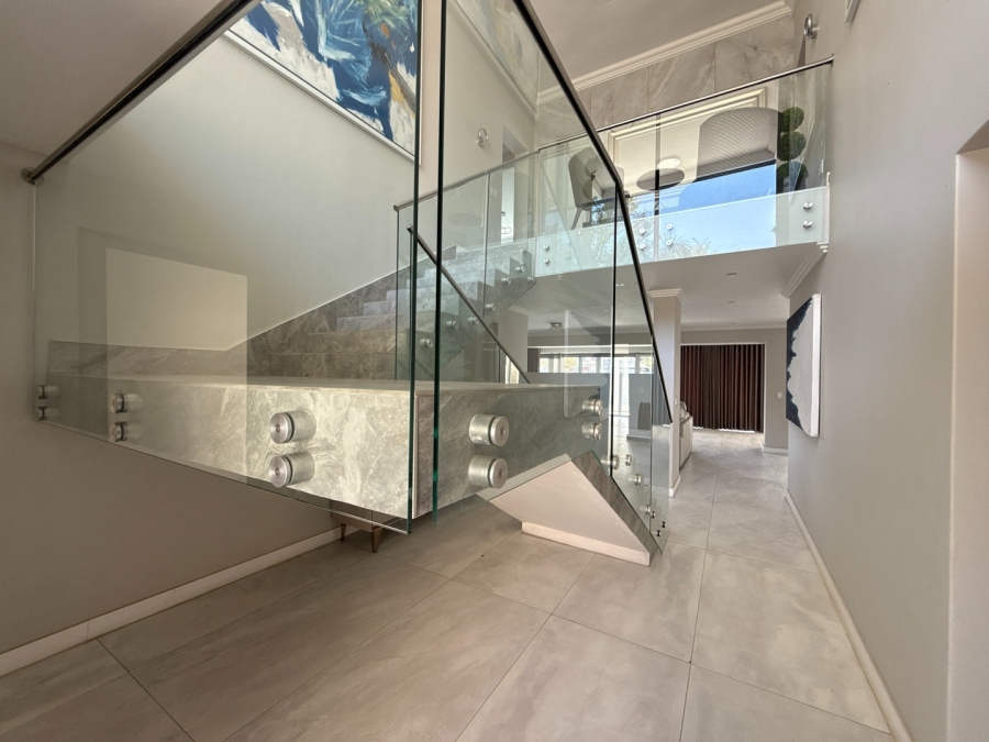 5 Bedroom Property for Sale in The Islands Estates North West